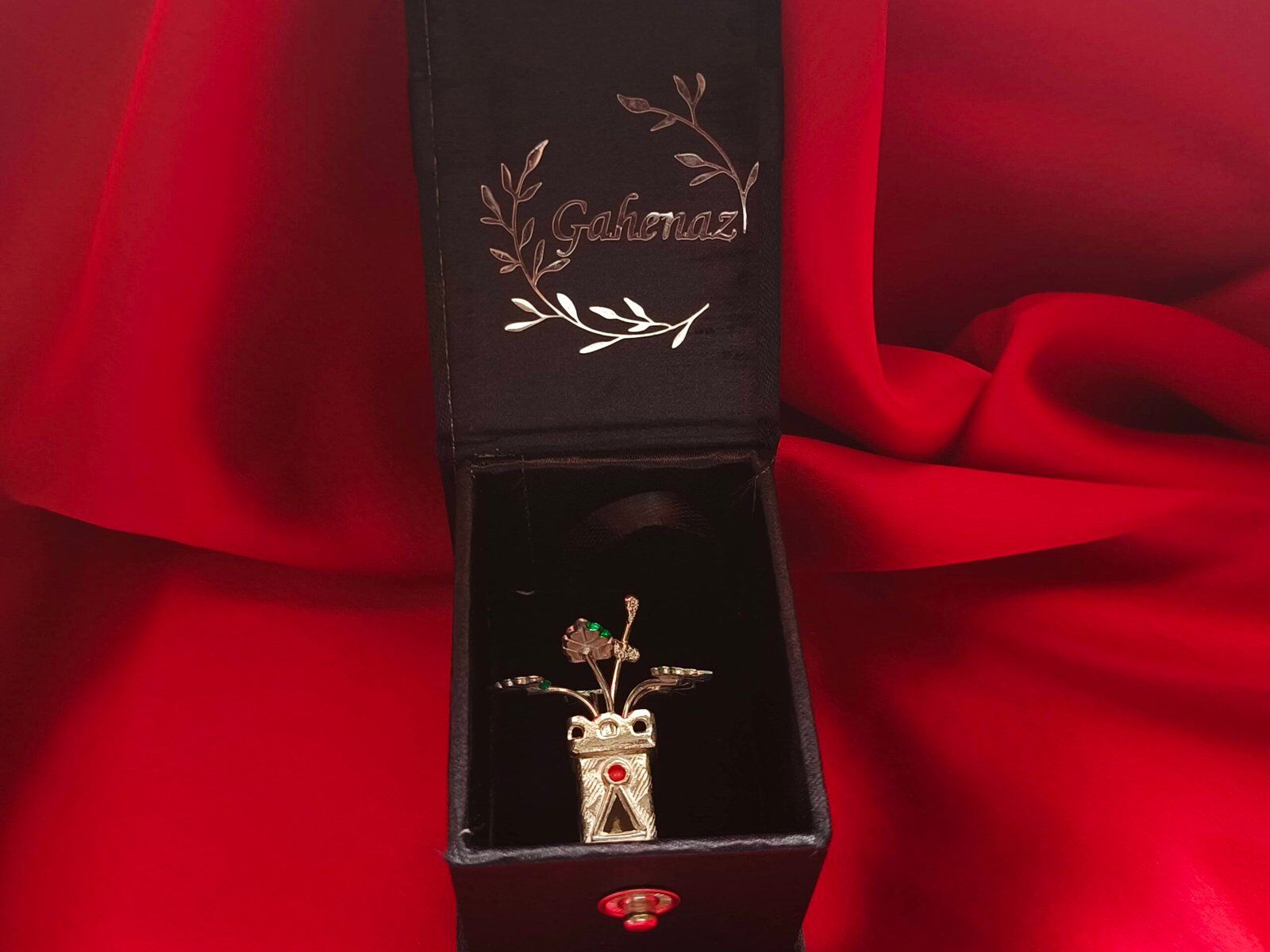 Tulshi Manch for Pooja 6 Tulshi Manch for Pooja - Image 4