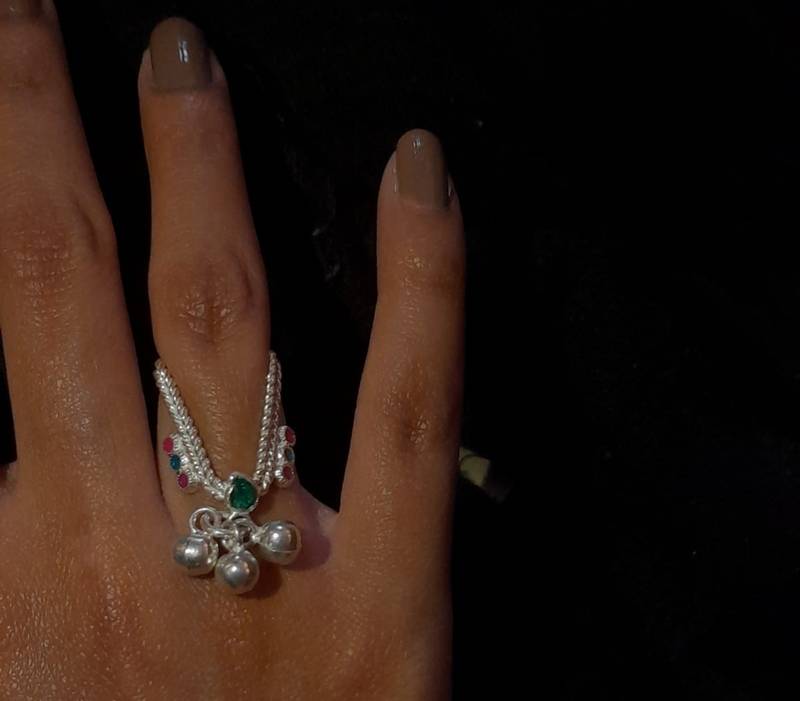 V Shape Toe Ring 5 V Shape Toe Ring - Image 3